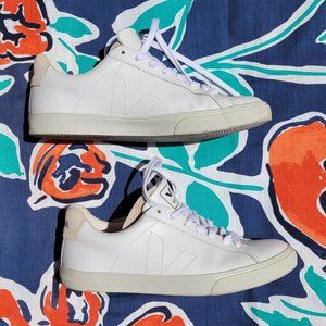 VEJA Esplar Leather Tonal Logo Sneaker, Women Size 8US/39EU, Color White